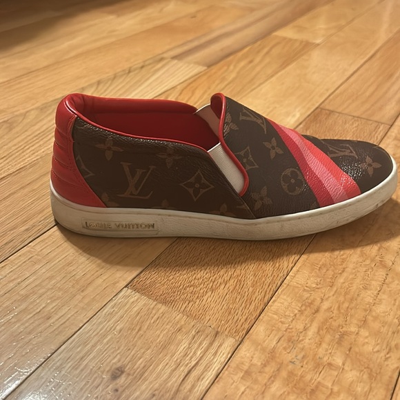 Louis Vuitton slip on shoes - Picture 3 of 9